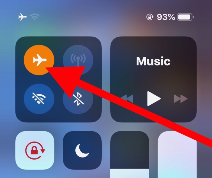 Airplane iphone mode airpods settings can use airplanes ios flight how enable control method left center right or appuals macobserver Airplane iphone mode airpods settings can use airplanes ios flight how enable control method left center right or appuals macobserver